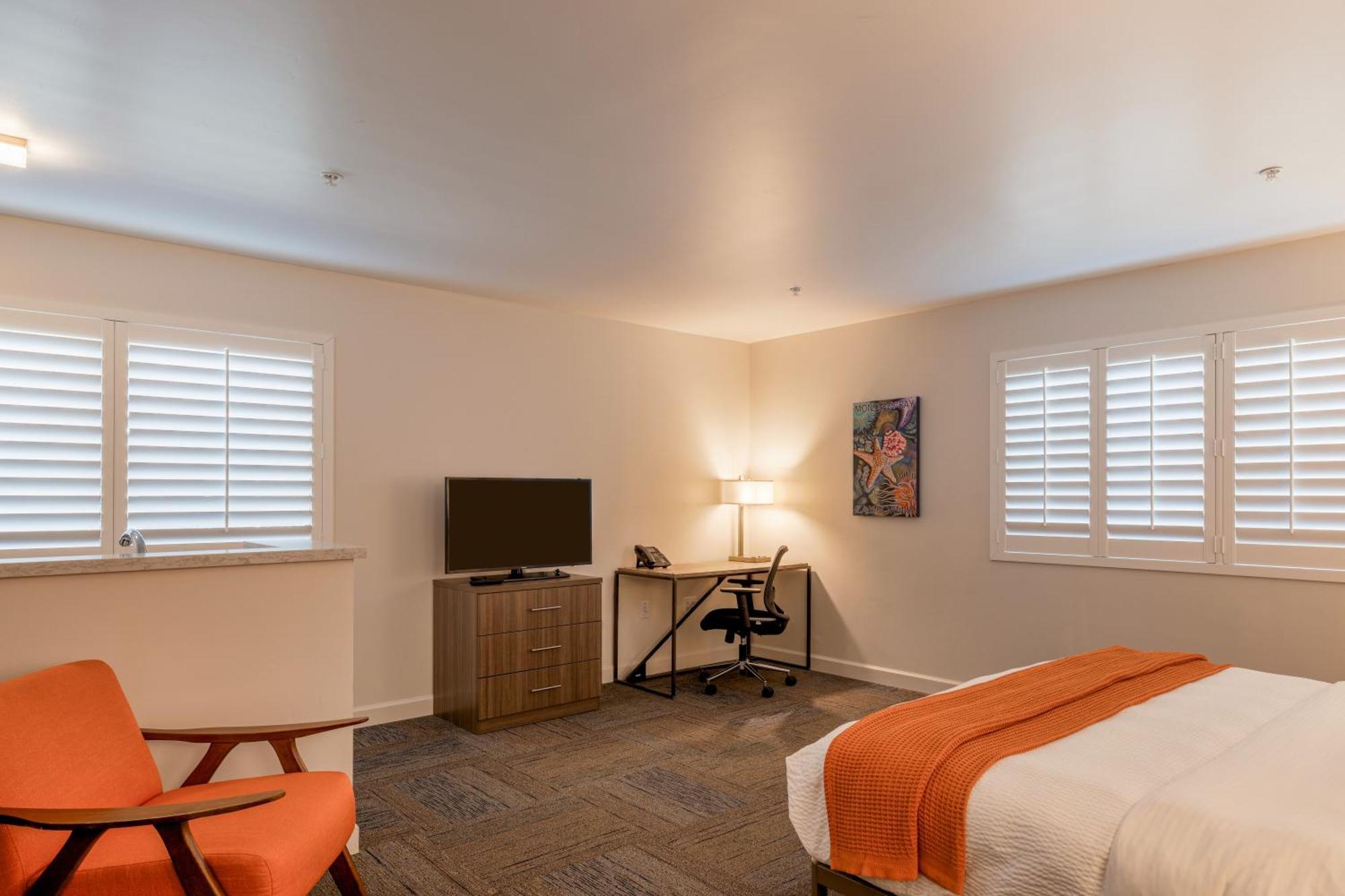 Inn At Moss Landing Point Exterior photo